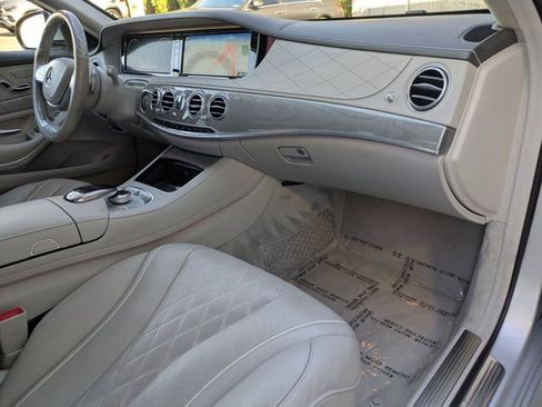 Used 2017 Mercedes-Benz S 550 S 550 image 23