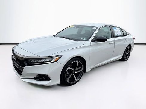 Certified 2022 Honda Accord Sport image 3