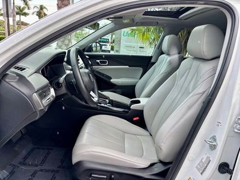 Certified 2023 Acura Integra image 8
