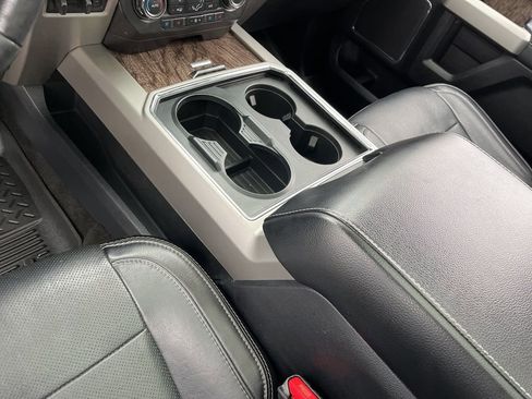 Used 2017 Ford F350 Lariat w/ Lariat Ultimate Package image 23