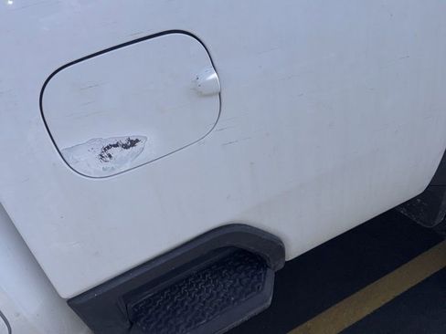 Used 2020 Chevrolet Silverado 2500 LT w/ Convenience Package image 12