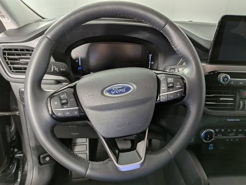 Used 2023 Ford Escape Active AWD/4WD image 18