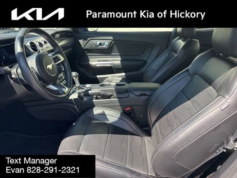 Used 2019 Ford Mustang GT Premium w/ GT Performance Package RWD image 16