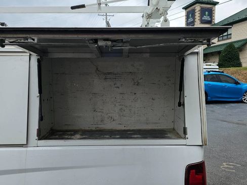 Used 2012 Chevrolet Colorado W/T w/ Power Convenience Package image 17