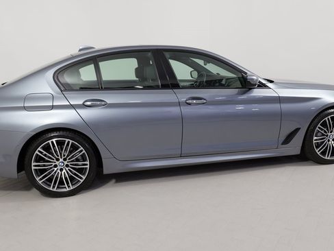 Used 2018 BMW 530i xDrive w/ M Sport Package image 24