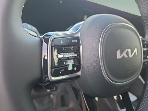 New 2026 Kia Carnival SX FWD image 31