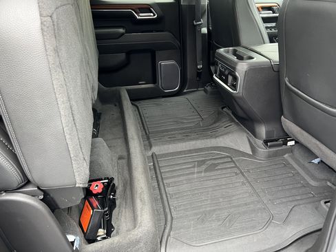 Used 2023 GMC Sierra 1500 Denali w/ Denali Reserve Package image 23