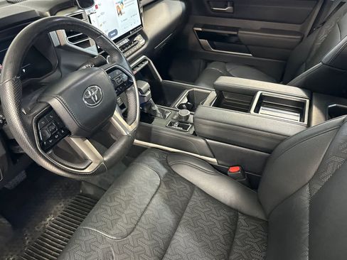 Used 2024 Toyota Tundra Limited AWD/4WD image 14