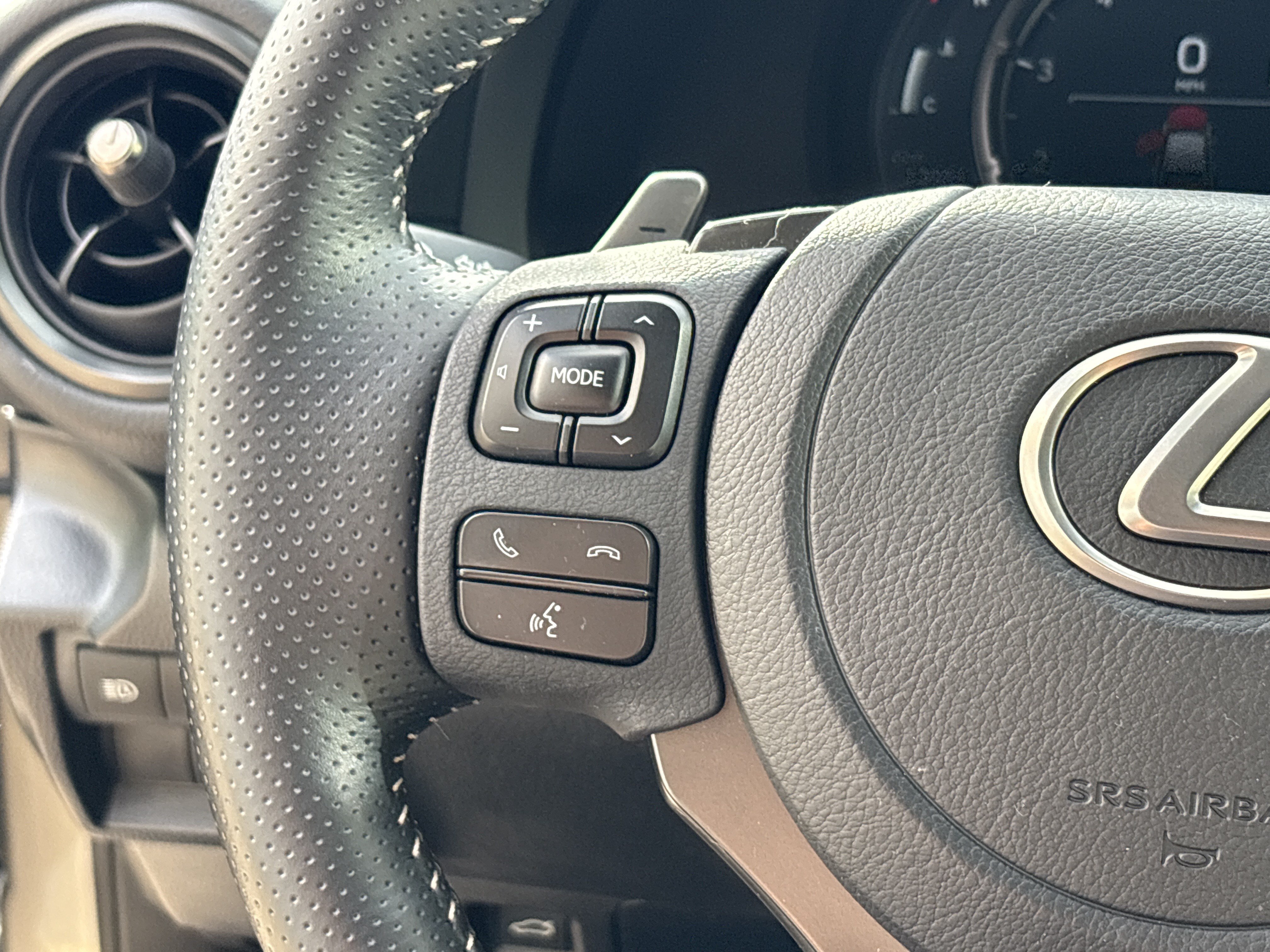 Used 2023 Lexus IS 350 F Sport AWD/4WD image 19