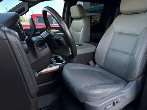 Used 2020 Chevrolet Silverado 1500 LT Trail Boss AWD/4WD image 13