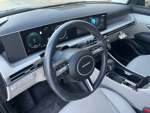 Used 2025 Hyundai Tucson SEL image 32