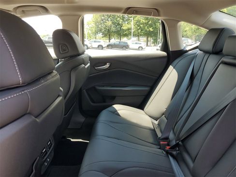 New 2025 Acura TLX w/ Technology Package image 11