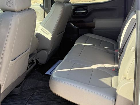 Used 2022 GMC Sierra 1500 SLT w/ Driver Alert Package I image 7