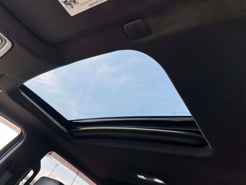 Used 2021 GMC Sierra 1500 AT4 w/ AT4 Premium Package image 24