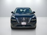 Used 2024 Nissan Rogue SV image 2