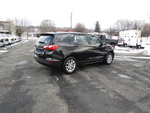 Used 2021 Chevrolet Equinox LS image 7