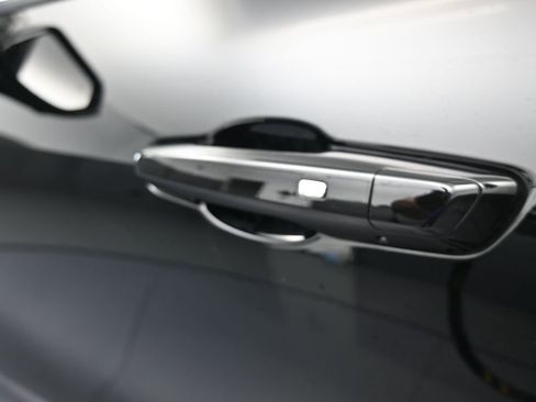 Used 2025 Chevrolet Blazer EV LT image 37