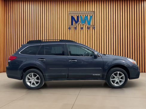 Used 2014 Subaru Outback 2.5i Limited image 29