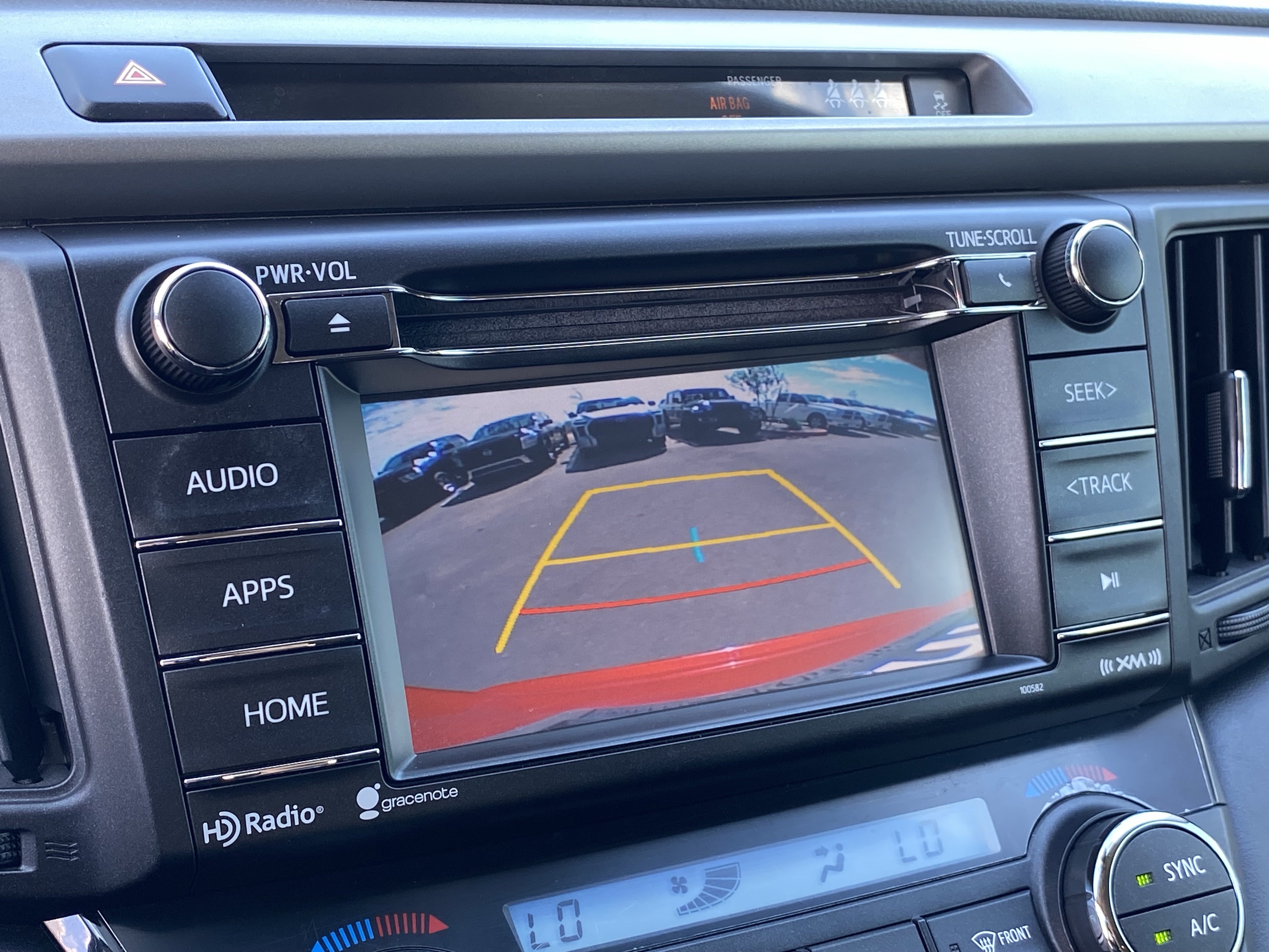 Used 2017 Toyota RAV4 XLE w/ Carpet Mat Package FWD image 23