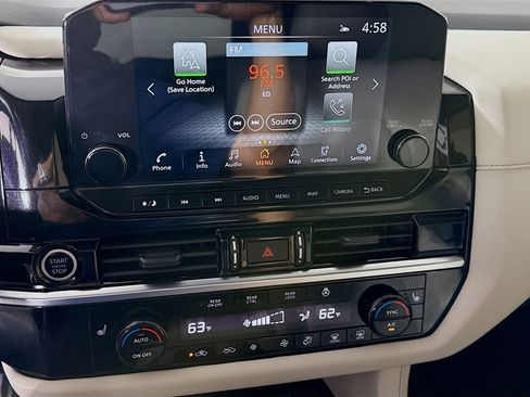 Used 2023 Nissan Pathfinder SL w/ SL Premium Package image 18