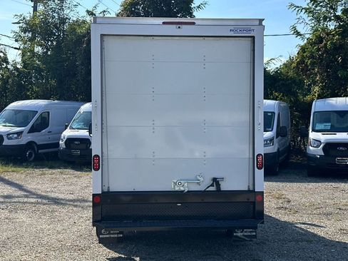 New 2026 Ford E-350 and Econoline 350 Super Duty w/ Power Equipment Group image 9