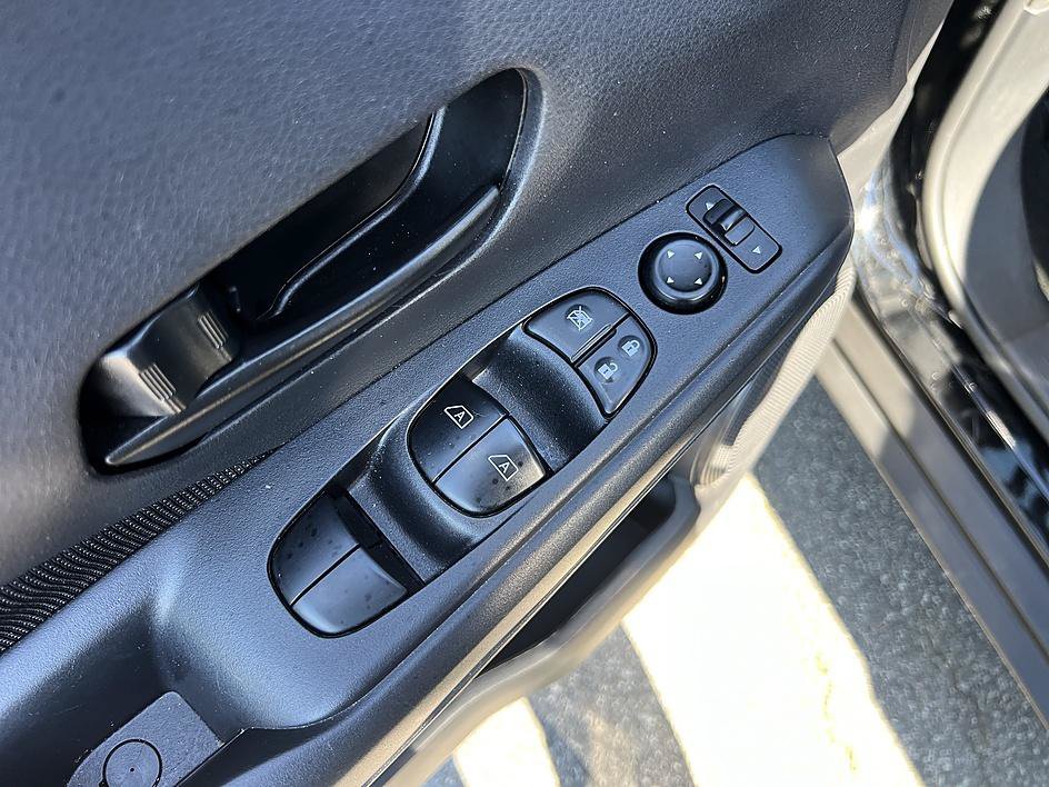 Certified 2025 Nissan Kicks Play S FWD image 20