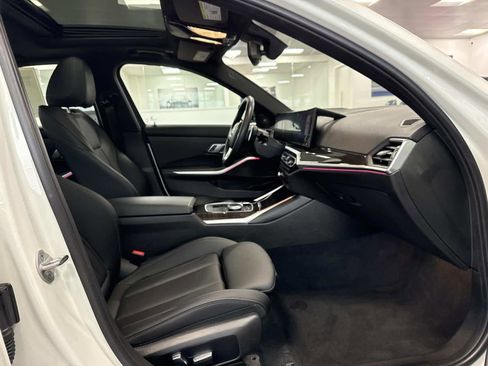 Used 2023 BMW 330i xDrive Sedan w/ Premium Package image 16