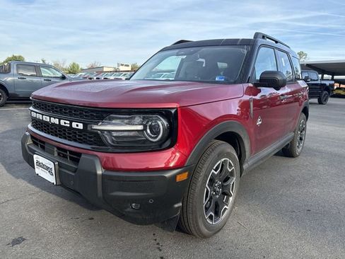 New 2026 Ford Bronco Sport Outer Banks w/ Outer Banks Tech Package+ AWD/4WD image 4