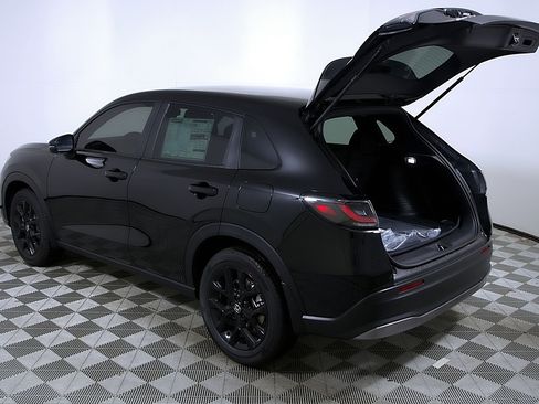 Used 2024 Honda HR-V Sport image 10