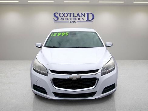 Used 2016 Chevrolet Malibu LT image 3