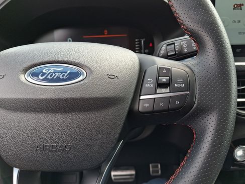 Used 2024 Ford Escape ST-Line w/ Tech Pack #1 FWD image 22