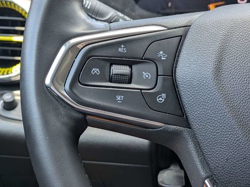 Used 2025 Chevrolet Trax ACTIV w/ Sunroof Package FWD image 26