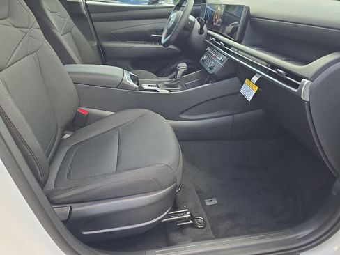 New 2026 Hyundai Tucson SE FWD image 22
