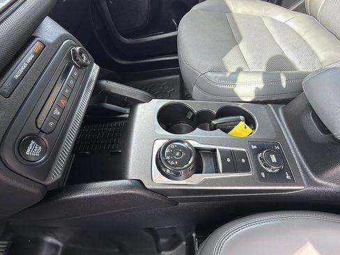 Certified 2025 Ford Bronco Sport Badlands AWD/4WD image 13