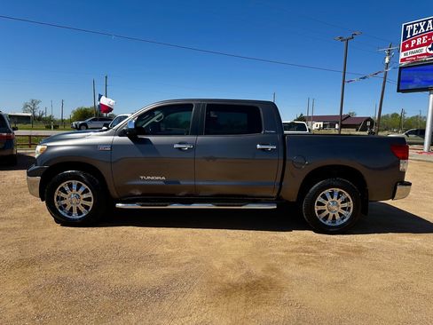 Used 2013 Toyota Tundra Platinum image 6