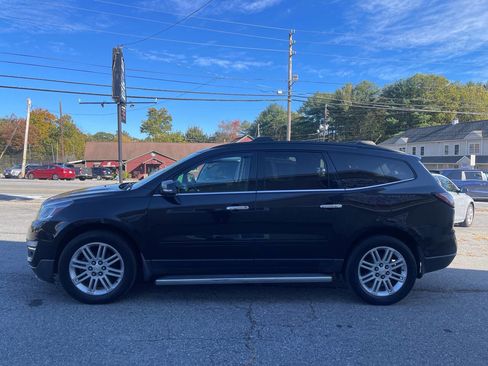 Used 2014 Chevrolet Traverse LT w/ All-Star Edition AWD/4WD image 4