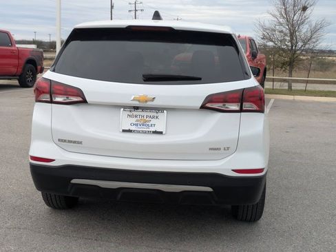 Certified 2024 Chevrolet Equinox LT image 4