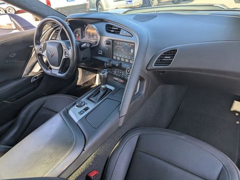 Used 2016 Chevrolet Corvette Z06 w/ 3LZ Preferred Equipment Group image 13