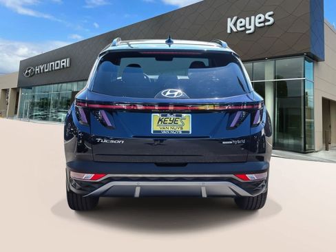 Certified 2023 Hyundai Tucson Limited w/ Cargo Package AWD/4WD image 6