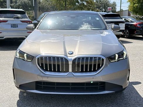 Used 2026 BMW 530i RWD image 8