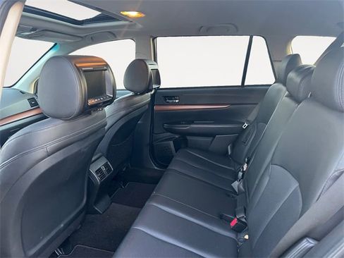 Used 2013 Subaru Outback 2.5i Limited w/ Moonroof Pkg image 13