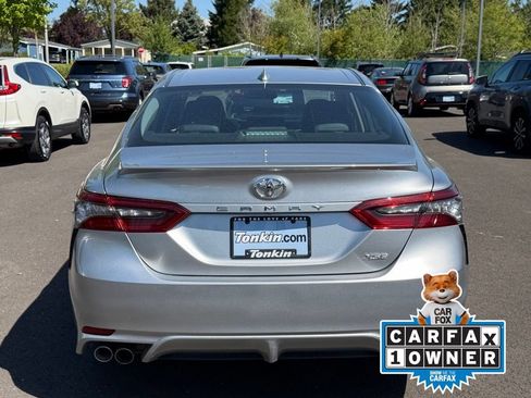 Used 2024 Toyota Camry XSE FWD image 6