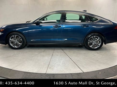 Used 2024 Honda Accord EX image 2
