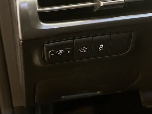 Used 2025 Hyundai Tucson SEL image 17