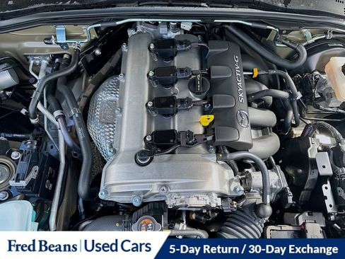 Used 2023 MAZDA MX-5 Miata Grand Touring w/ Weather Package RWD image 32
