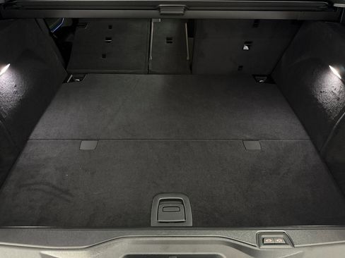 Used 2026 BMW X5 xDrive50e w/ M Sport Package image 28