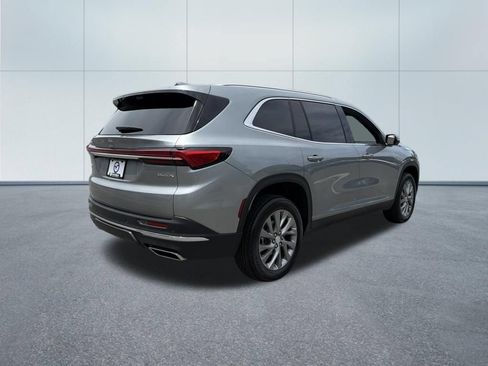 Used 2026 Buick Enclave Preferred w/ Power Package AWD/4WD image 5