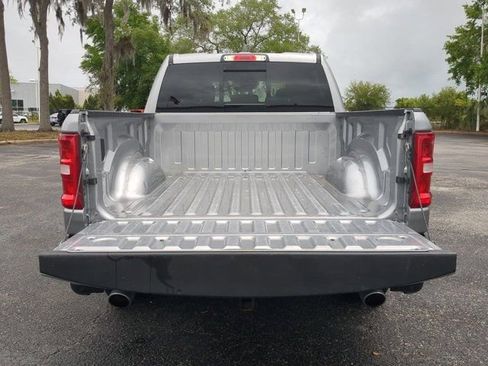 Used 2025 RAM 1500 Laramie AWD/4WD image 12