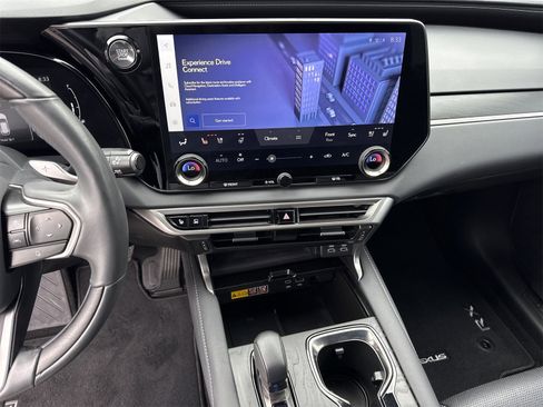 Used 2024 Lexus RX 350 Premium Plus w/ Convenience Package image 31