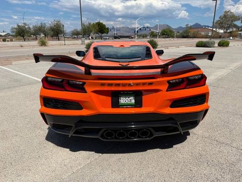 Used 2024 Chevrolet Corvette Z06 w/ Z07 Performance Package image 27